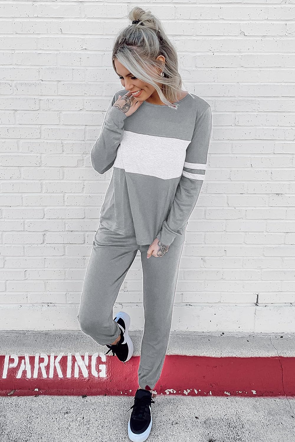 PRETTYGARDEN Women's Color Block 2 Piece 2025 Fall Tracksuit Crewneck Long Sleeve Tops Long Sweatpants Outfits Lounge Sets
