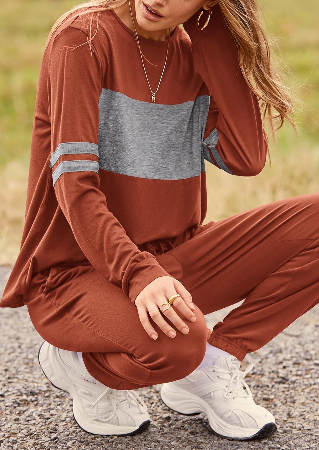 PRETTYGARDEN Women's Color Block 2 Piece 2025 Fall Tracksuit Crewneck Long Sleeve Tops Long Sweatpants Outfits Lounge Sets
