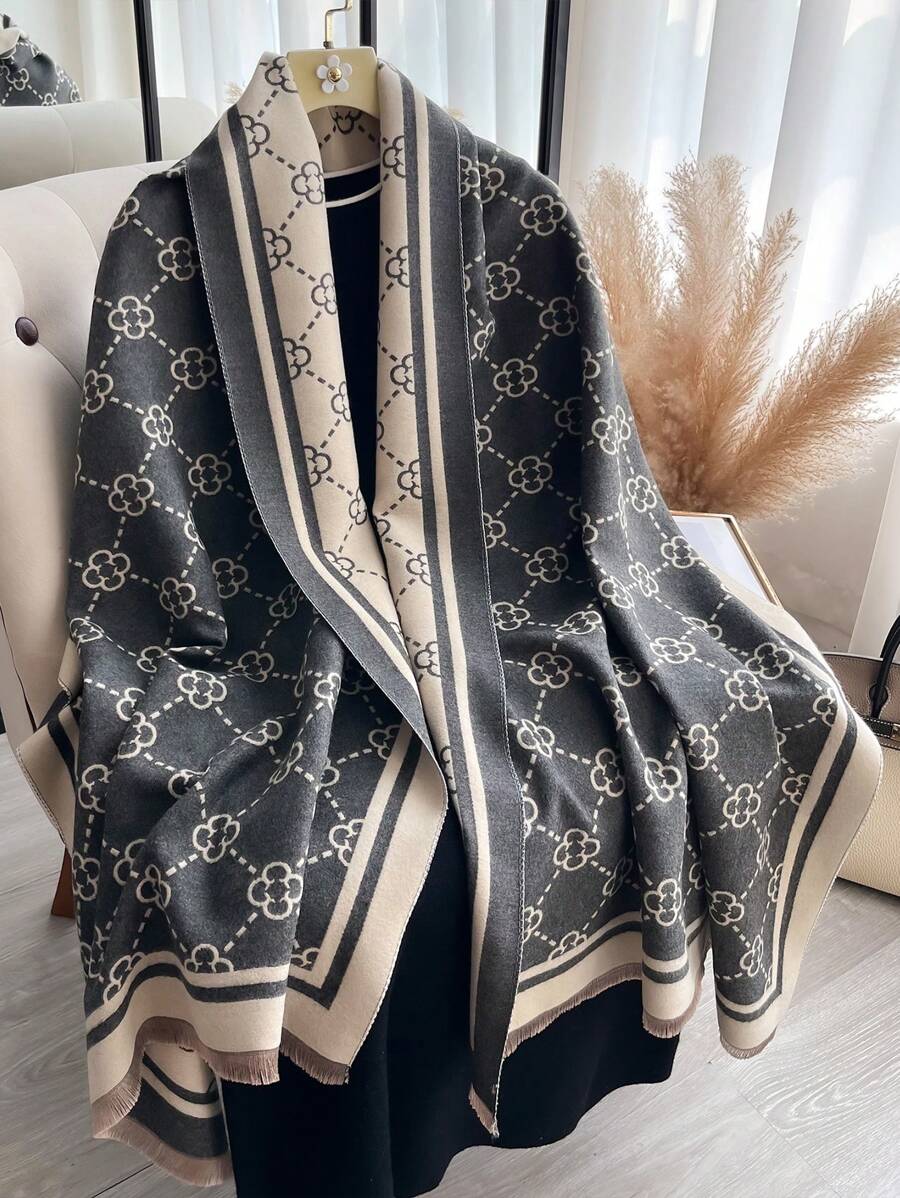 Clover Pattern Faux Cashmere Scarf