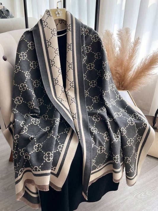 Clover Pattern Faux Cashmere Scarf