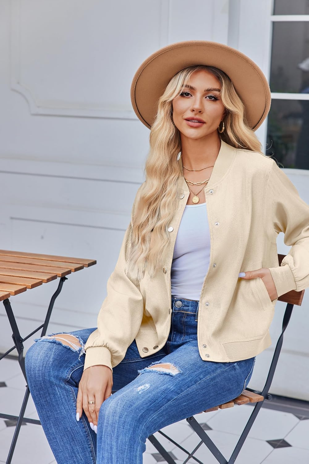 Zeagoo Bomber Jacket Women Varsity Casual Button Down Lightweight 2025 Fall Fashion Short School Outfits with Pockets