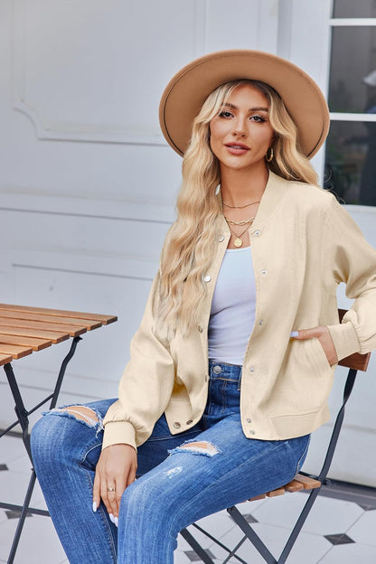 Zeagoo Bomber Jacket Women Varsity Casual Button Down Lightweight 2025 Fall Fashion Short School Outfits with Pockets
