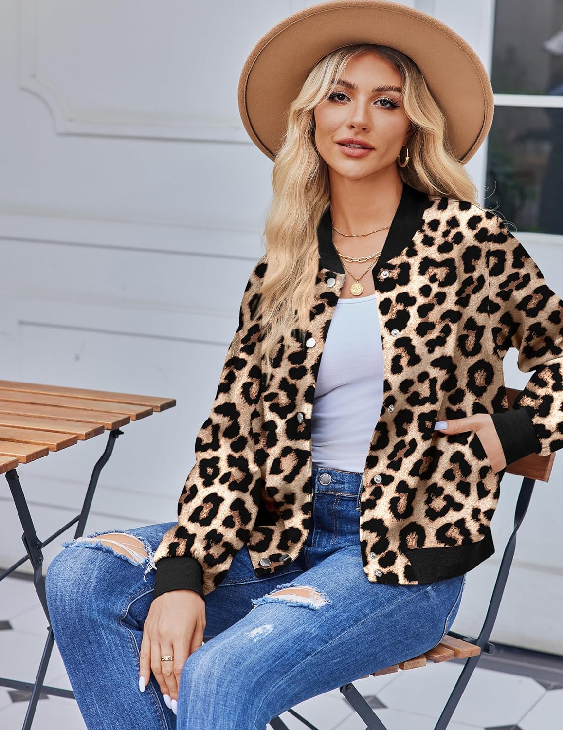 Zeagoo Bomber Jacket Women Varsity Casual Button Down Lightweight 2025 Fall Fashion Short School Outfits with Pockets