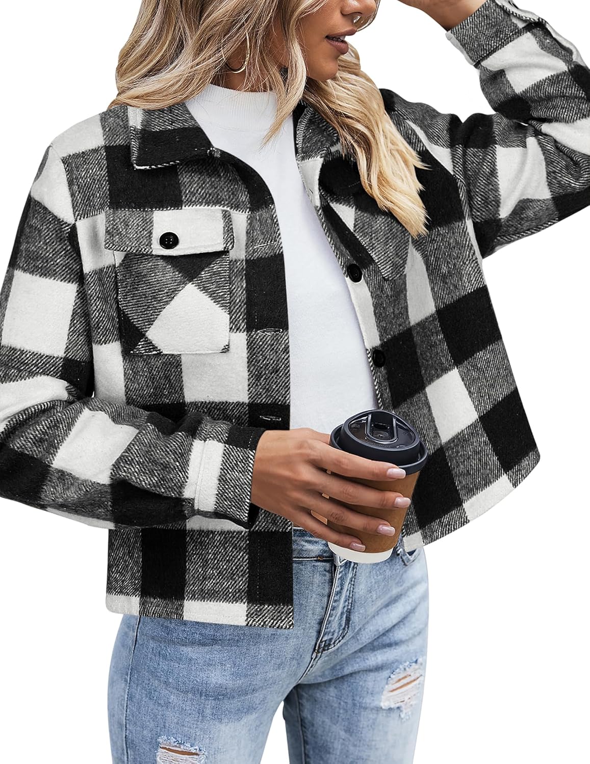ZEAGOO Jackets for Women Cropped Flannel Plaid Shacket 2025 Fashion Button Down Shirt Coats Tops