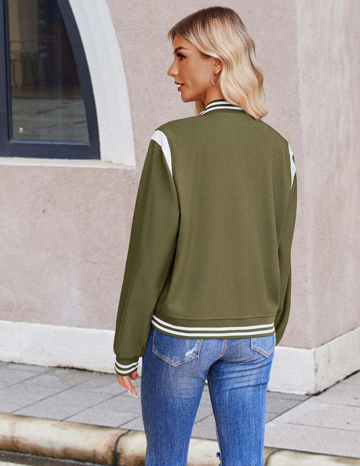 Zeagoo Bomber Jacket Women Varsity Casual Button Down Lightweight 2025 Fall Fashion Short School Outfits with Pockets