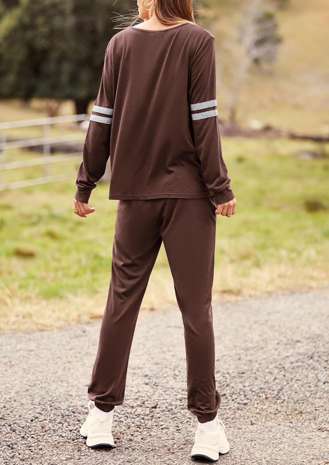 PRETTYGARDEN Women's Color Block 2 Piece 2025 Fall Tracksuit Crewneck Long Sleeve Tops Long Sweatpants Outfits Lounge Sets