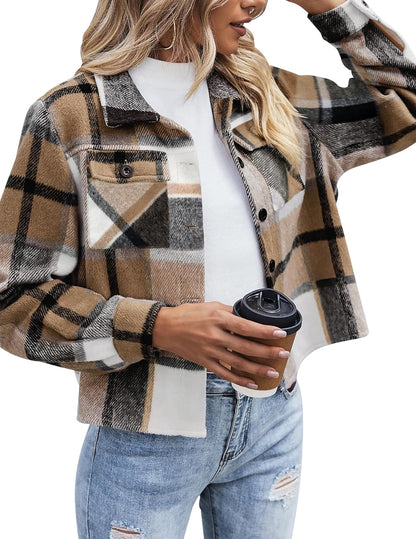 ZEAGOO Jackets for Women Cropped Flannel Plaid Shacket 2025 Fashion Button Down Shirt Coats Tops