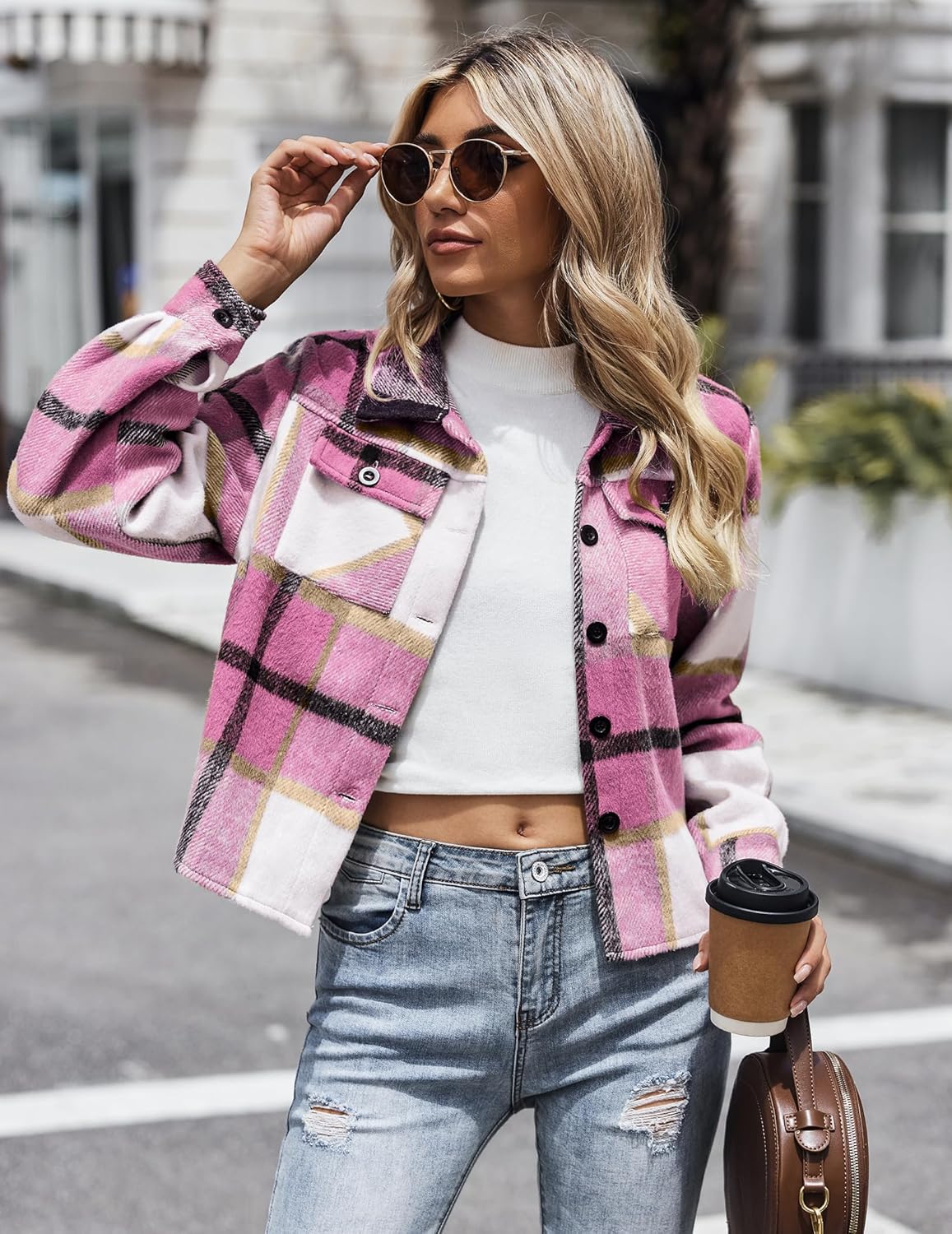 ZEAGOO Jackets for Women Cropped Flannel Plaid Shacket 2025 Fashion Button Down Shirt Coats Tops